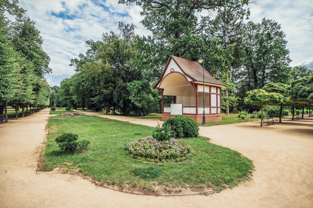 Skodova Apartments Пршеров Экстерьер фото