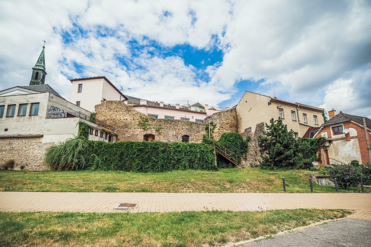 Skodova Apartments Пршеров Экстерьер фото
