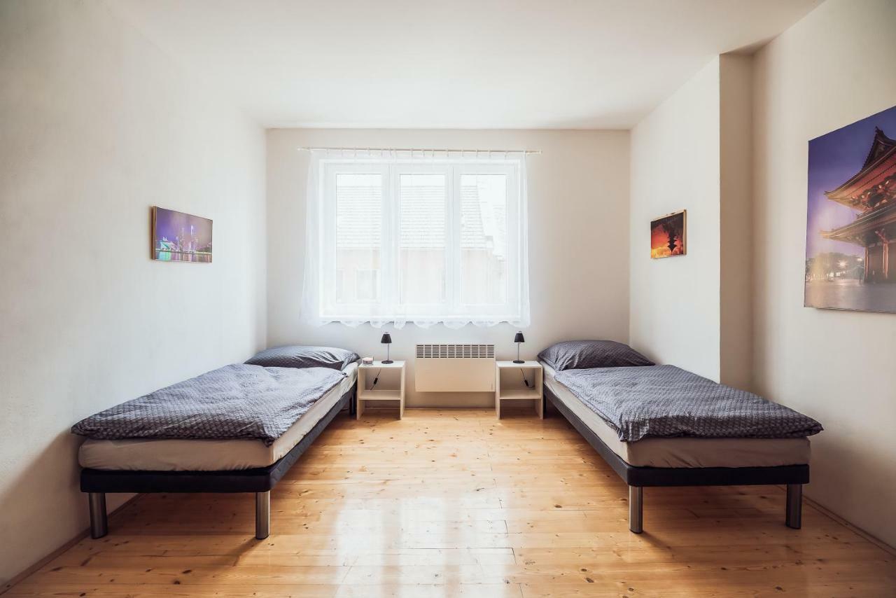 Skodova Apartments Пршеров Экстерьер фото