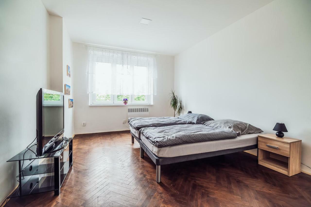 Skodova Apartments Пршеров Экстерьер фото